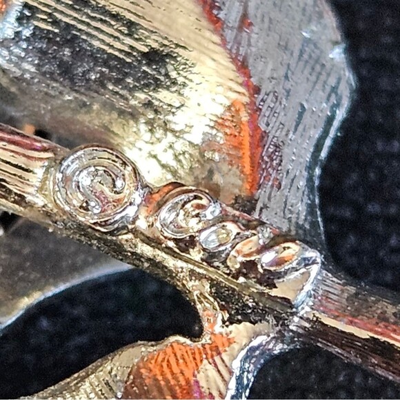 Vintage Coro Silvertone Openwork Flower Pin Brooch - Picture 8 of 9